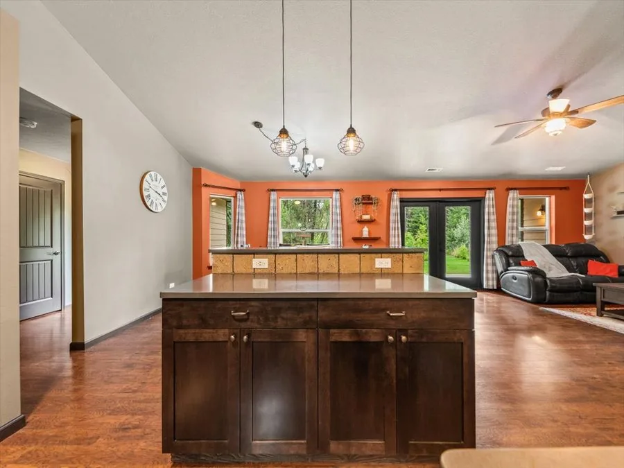 Kitchen with quartz countertops